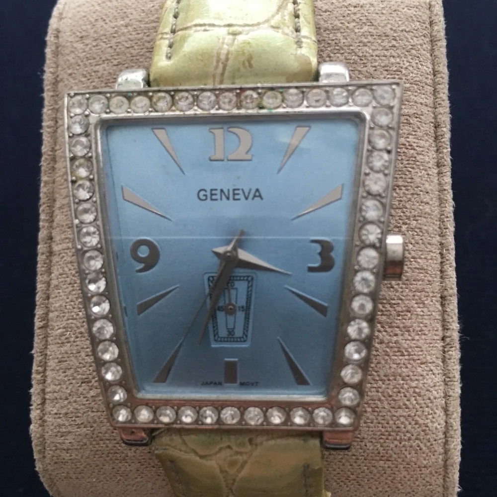 Geneva elegant women